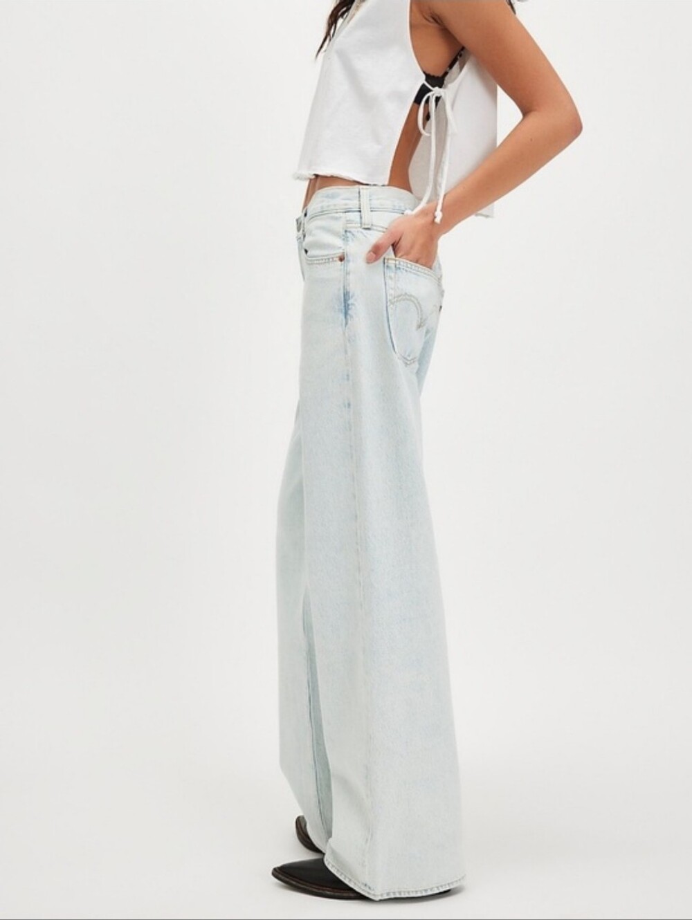 Levi's Ribcage Wide Leg Jeans